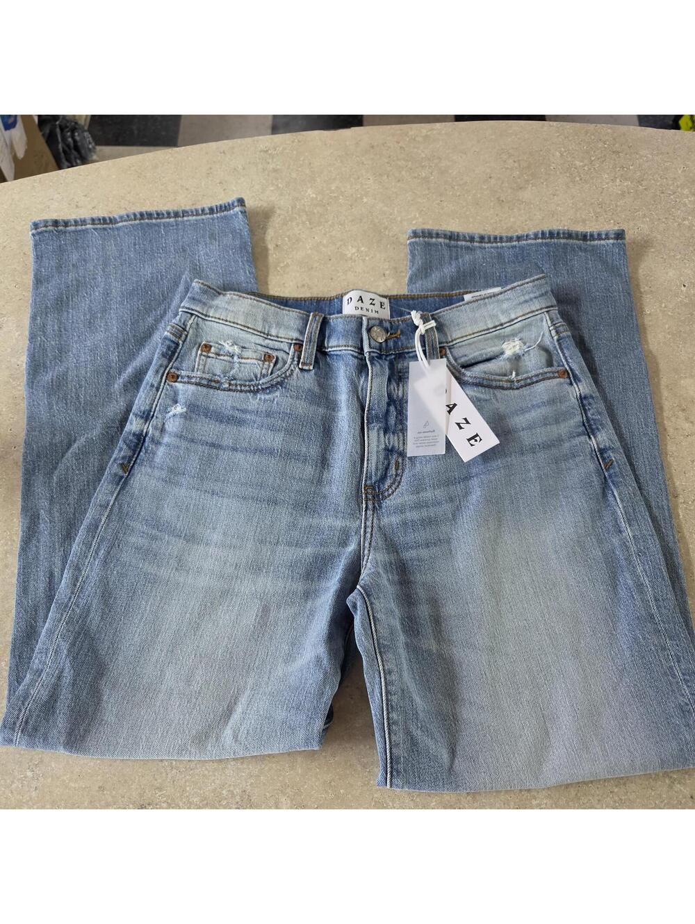 Daze Denim Light Wash Straight Leg Jeans Size 25P